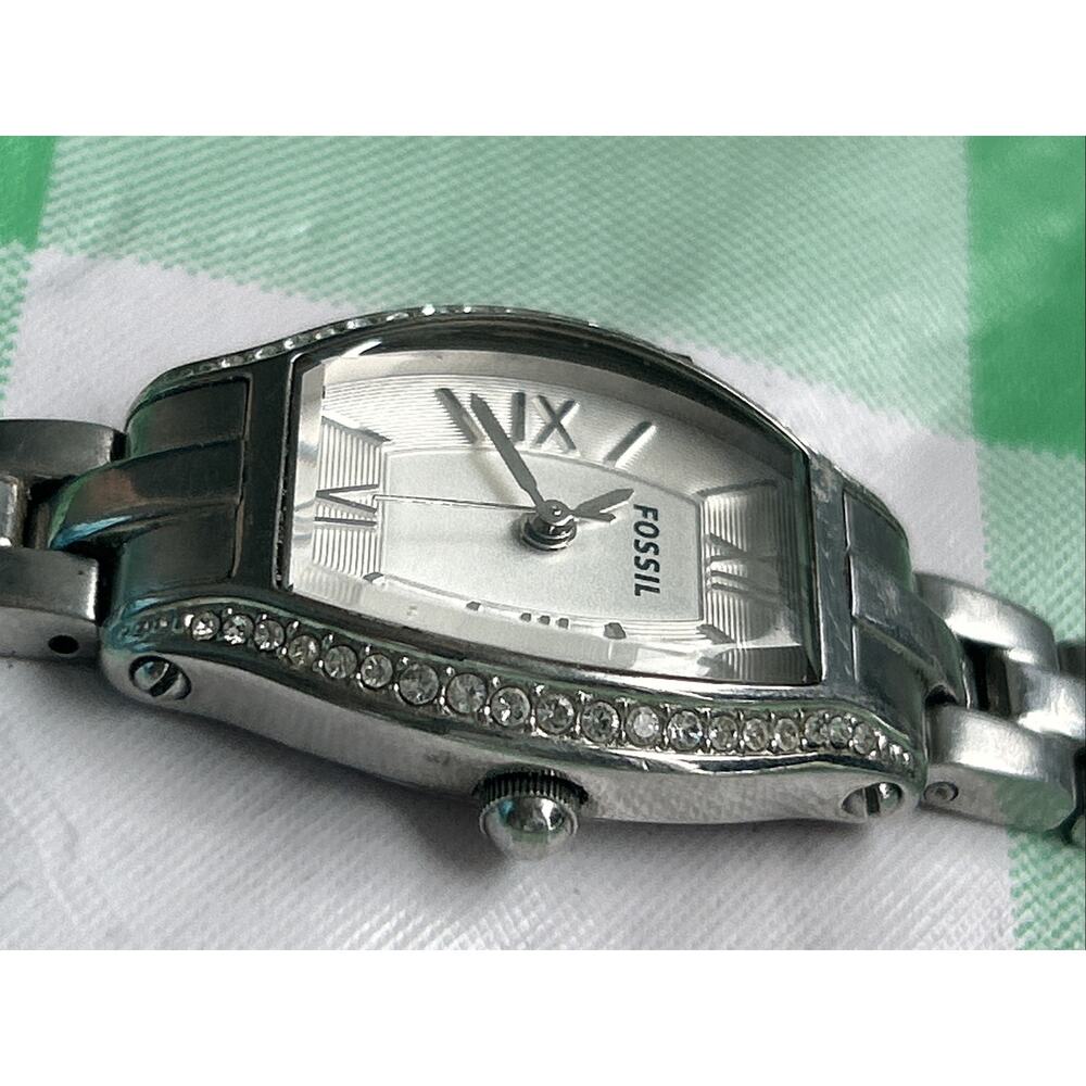 Fossil Silver Tone Rhinestone Embellishments Women’s Quartz Watch - Picture 7 of 11